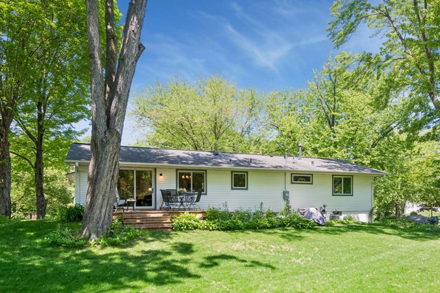 930 Dakota Avenue, Long Lake, MN 55356