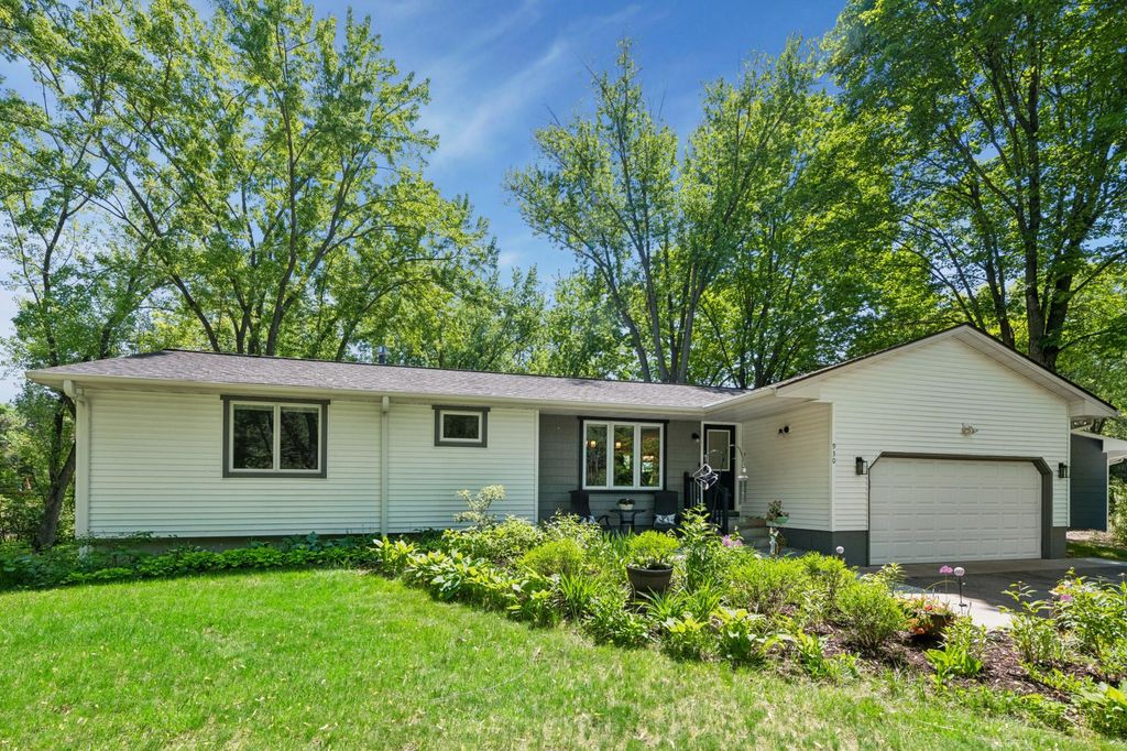 930 Dakota Avenue, Long Lake, MN 55356