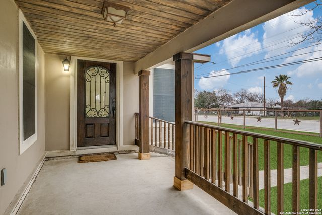 419 Moursund Blvd, San Antonio, TX 78221