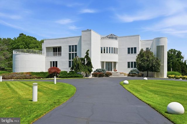 611 CREEK LN, Flourtown, PA 19031