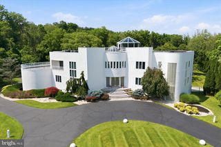 611 CREEK LN, Flourtown, PA 19031
