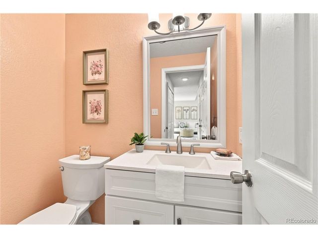 12214 Glencoe St, Thornton, CO 80241