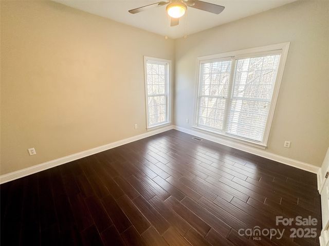 214 Harbor Landing Drive, Mooresville, NC 28117