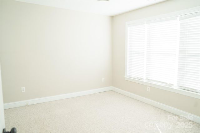 214 Harbor Landing Drive, Mooresville, NC 28117