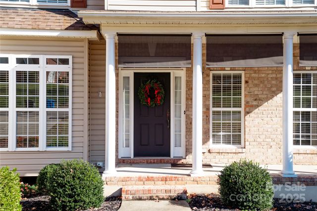 214 Harbor Landing Drive, Mooresville, NC 28117