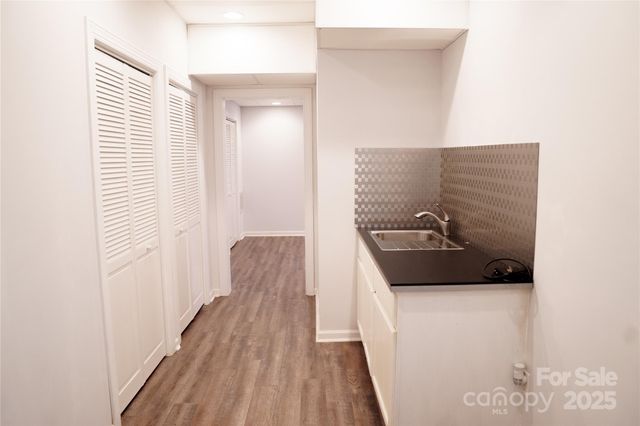 214 Harbor Landing Drive, Mooresville, NC 28117