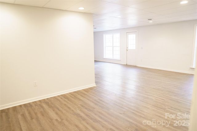 214 Harbor Landing Drive, Mooresville, NC 28117