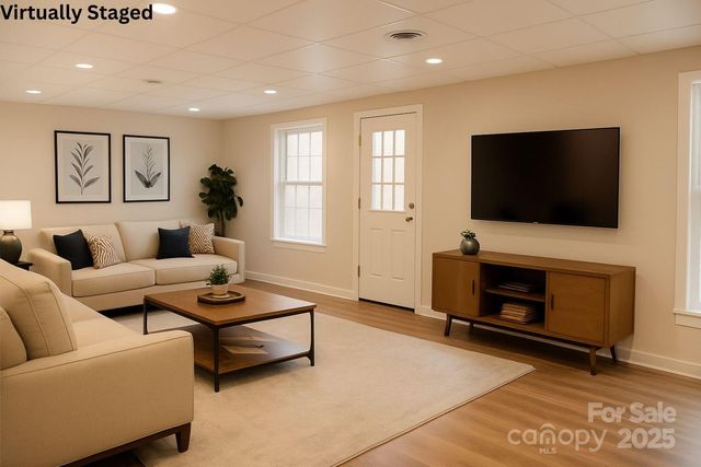 214 Harbor Landing Drive, Mooresville, NC 28117