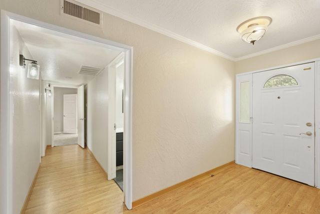 8352 Meath Dr, Stockton, CA 95212