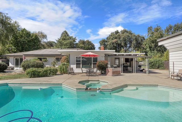 8352 Meath Dr, Stockton, CA 95212