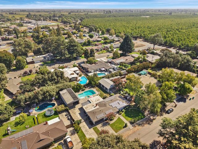 8352 Meath Dr, Stockton, CA 95212