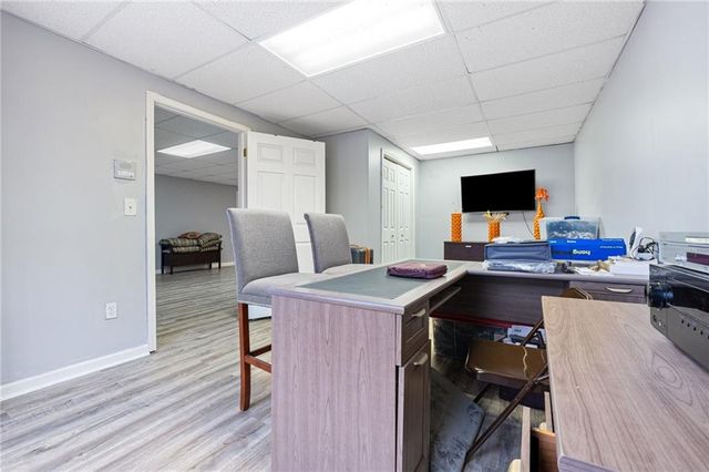 40 PLANTERS NW Drive, Cartersville, GA 30120