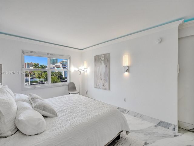 400 Kings Point Dr 314, Sunny Isles Beach, FL 33160