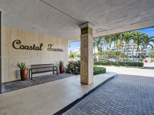 400 Kings Point Dr 314, Sunny Isles Beach, FL 33160