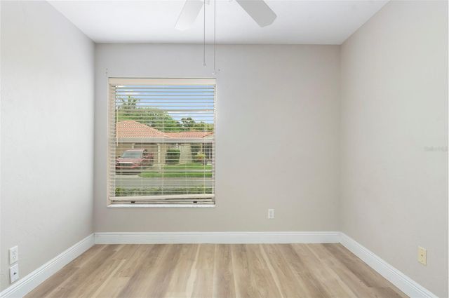 491 ST TROPEZ CIRCLE NE, St Petersburg, FL 33703