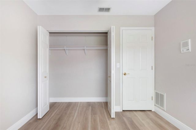 491 ST TROPEZ CIRCLE NE, St Petersburg, FL 33703