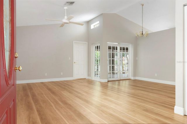 491 ST TROPEZ CIRCLE NE, St Petersburg, FL 33703