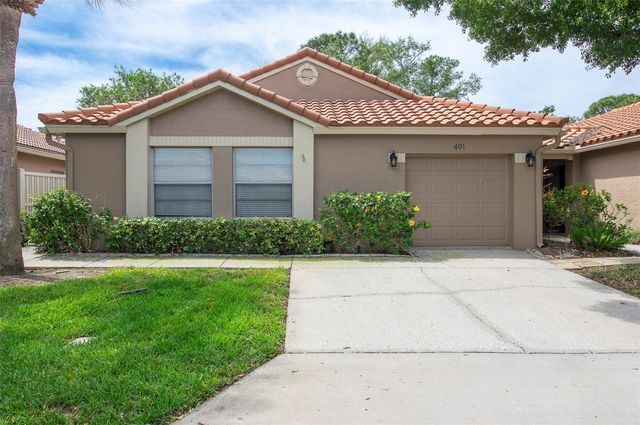 491 ST TROPEZ CIRCLE NE, St Petersburg, FL 33703