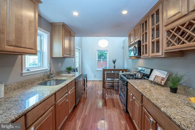 2025 PARRISH ST, Philadelphia, PA 19130