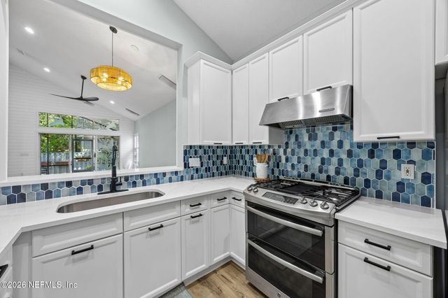 93028 HARBOR Court, Fernandina Beach, FL 32034