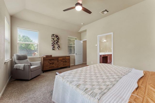 174 Maple Grove Drive, Conroe, TX 77384