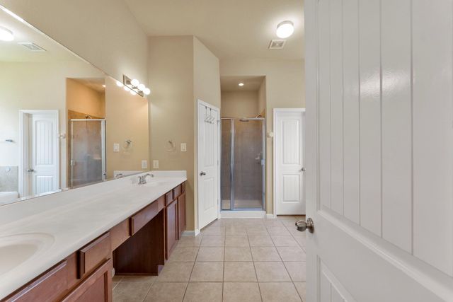 174 Maple Grove Drive, Conroe, TX 77384