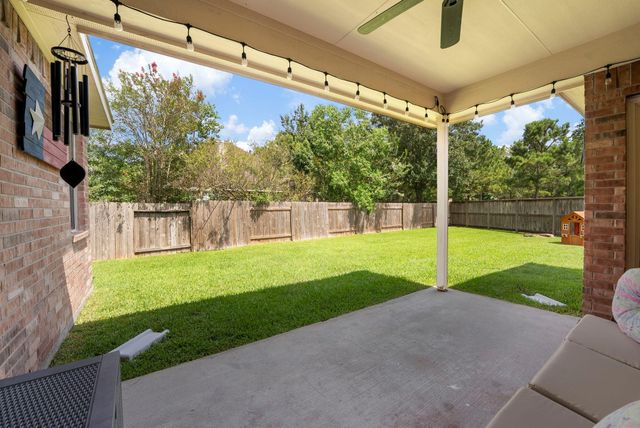 174 Maple Grove Drive, Conroe, TX 77384
