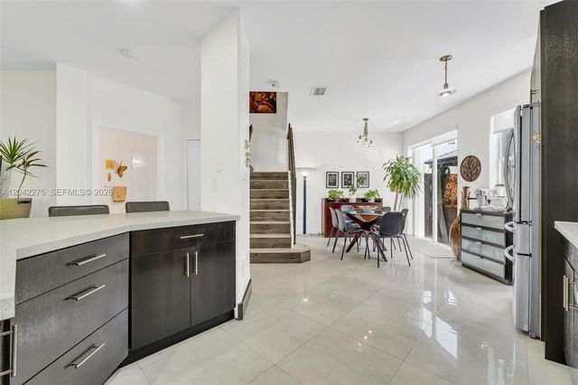 5570 NW 107th Ave 916, Doral, FL 33178