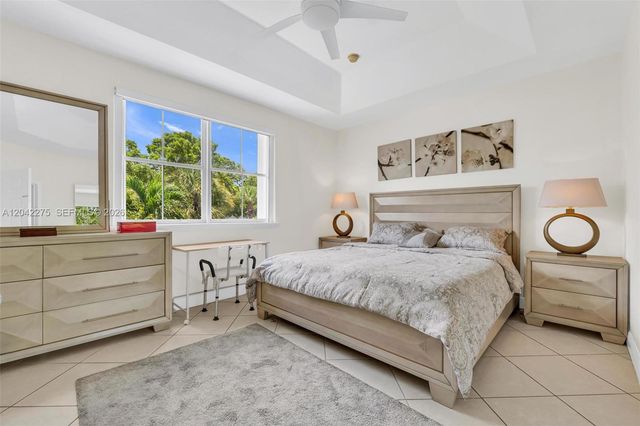 5570 NW 107th Ave 916, Doral, FL 33178