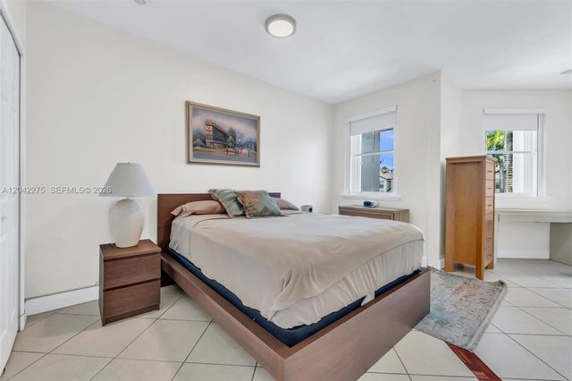 5570 NW 107th Ave 916, Doral, FL 33178