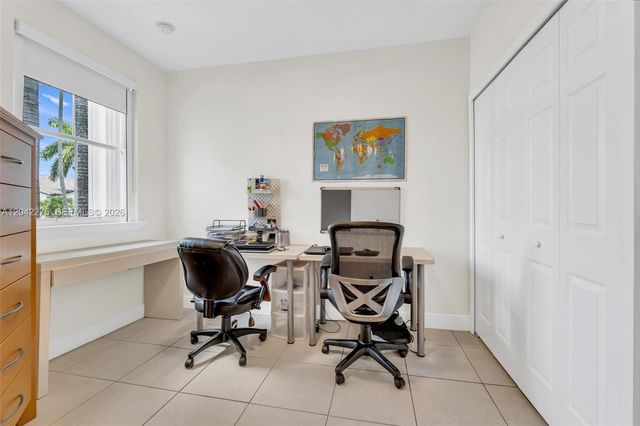 5570 NW 107th Ave 916, Doral, FL 33178