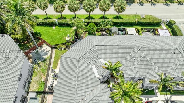 5570 NW 107th Ave 916, Doral, FL 33178