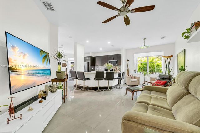 5570 NW 107th Ave 916, Doral, FL 33178