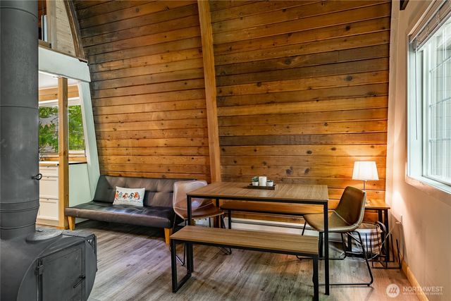14001 Welcome Road, Glacier, WA 98244