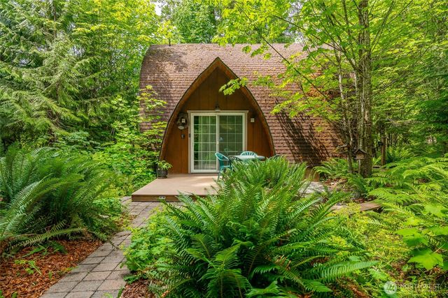 14001 Welcome Road, Glacier, WA 98244