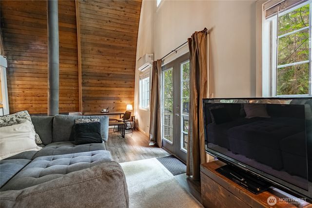 14001 Welcome Road, Glacier, WA 98244