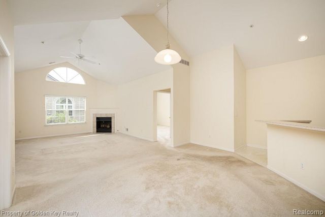1160 Abbey Court, Westland, MI 48185
