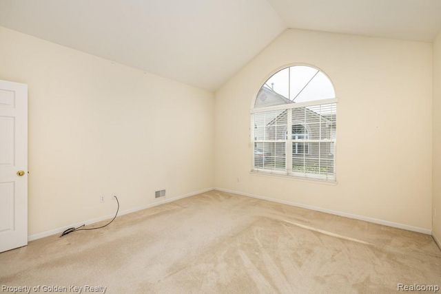 1160 Abbey Court, Westland, MI 48185