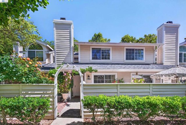 7483 Stonedale Dr, Pleasanton, CA 94588