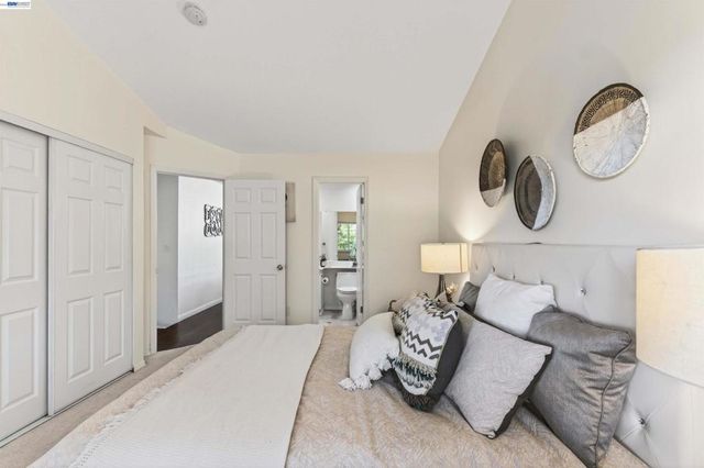 7483 Stonedale Dr, Pleasanton, CA 94588