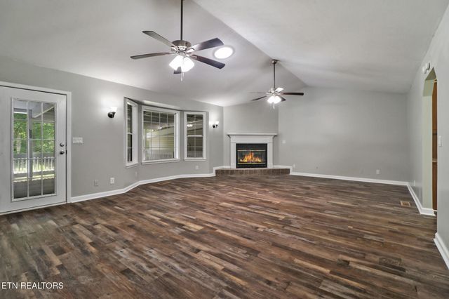 236 Will Drive, Crossville, TN 38555