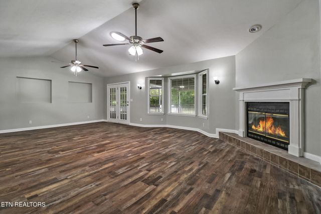 236 Will Drive, Crossville, TN 38555