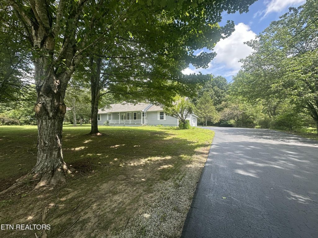 236 Will Drive, Crossville, TN 38555