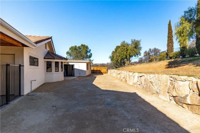 1670 Southfork Place, Paso Robles, CA 93446