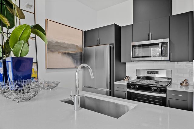 3900 Berkman DR 217, Austin, TX 78723