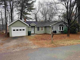 21 Arlington Street, Laconia, NH 03246