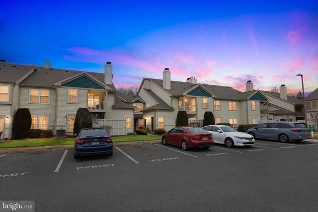 268 STEEPLECHASE CT, Woodbury, NJ 08096