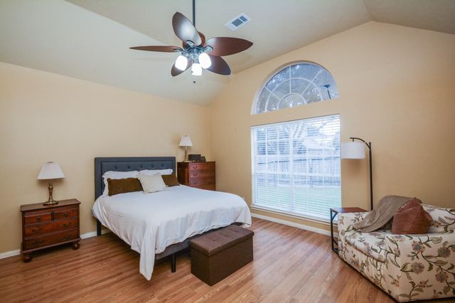 15306 Park Glen Drive, Sugar Land, TX 77498
