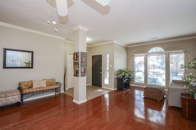 15306 Park Glen Drive, Sugar Land, TX 77498