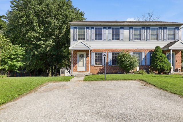 2027 WYATT CIR, Dover, PA 17315